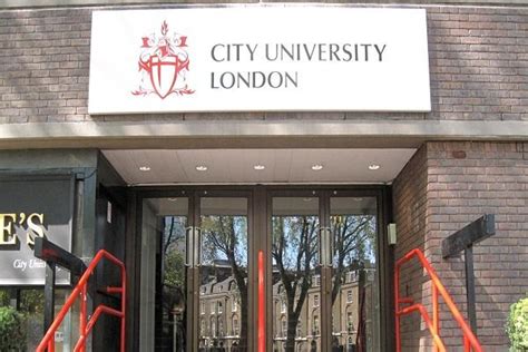 City, University of London : Rankings, Fees & Courses Details.